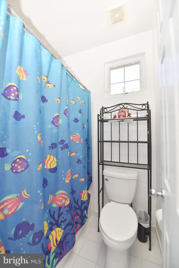 17601 MARBURY ST, ROUND HILL, Virginia 20141, 5 Bedrooms Bedrooms, ,4 BathroomsBathrooms,Residential,For sale,17601 MARBURY ST,VALO2095446 MLS # VALO2095446