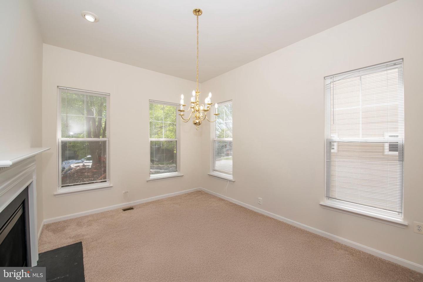 17601 MARBURY ST, ROUND HILL, Virginia 20141, 5 Bedrooms Bedrooms, ,4 BathroomsBathrooms,Residential,For sale,17601 MARBURY ST,VALO2095446 MLS # VALO2095446
