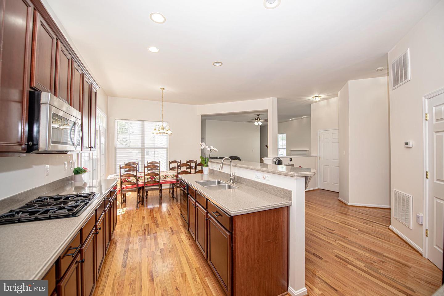 17601 MARBURY ST, ROUND HILL, Virginia 20141, 5 Bedrooms Bedrooms, ,4 BathroomsBathrooms,Residential,For sale,17601 MARBURY ST,VALO2095446 MLS # VALO2095446