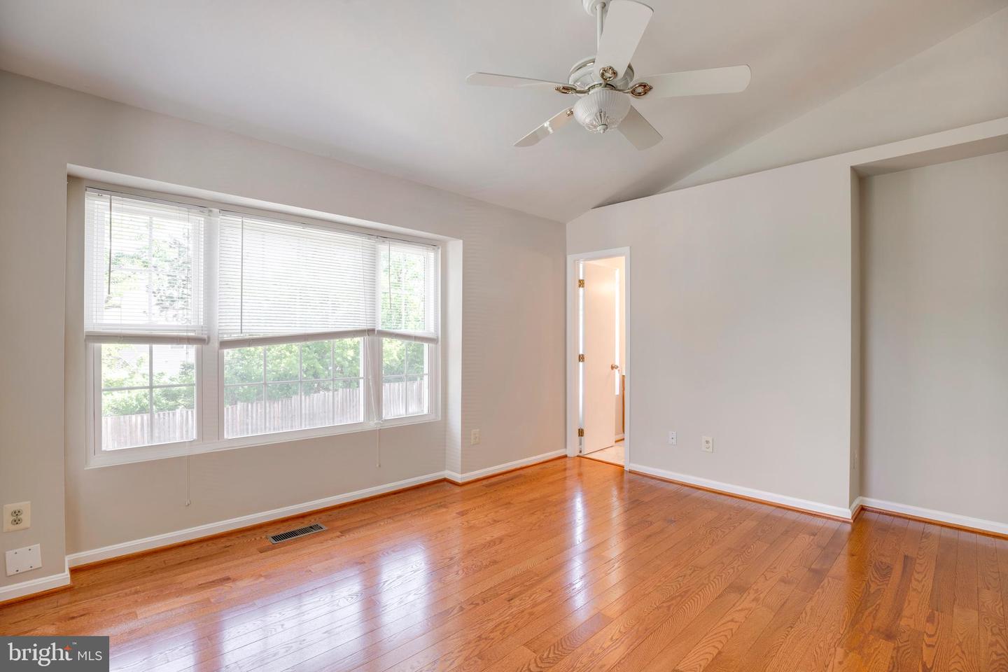 14113 ASHER VW, CENTREVILLE, Virginia 20121, 3 Bedrooms Bedrooms, ,3 BathroomsBathrooms,Residential,For sale,14113 ASHER VW,VAFX2238554 MLS # VAFX2238554