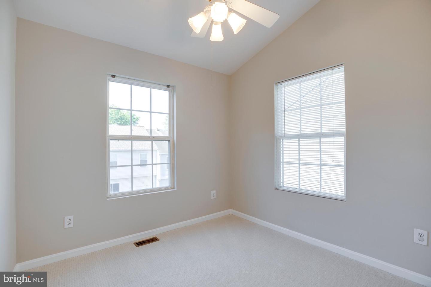 14113 ASHER VW, CENTREVILLE, Virginia 20121, 3 Bedrooms Bedrooms, ,3 BathroomsBathrooms,Residential,For sale,14113 ASHER VW,VAFX2238554 MLS # VAFX2238554