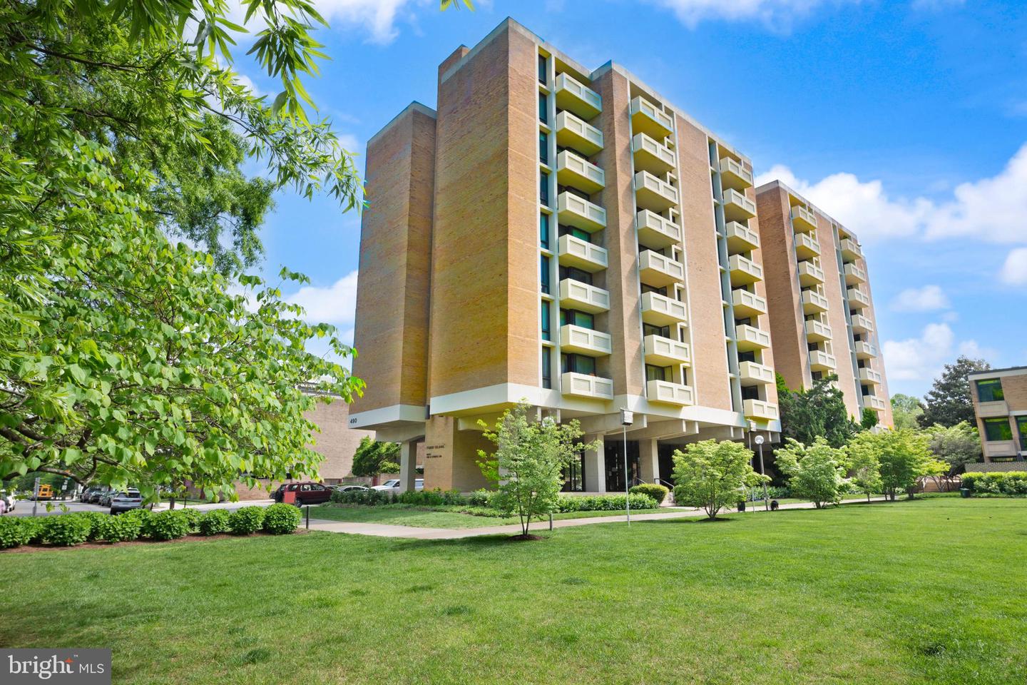 490 M ST SW #W802, WASHINGTON, District Of Columbia 20024, 1 Bedroom Bedrooms, ,1 BathroomBathrooms,Residential,For sale,490 M ST SW #W802,DCDC2198978 MLS # DCDC2198978