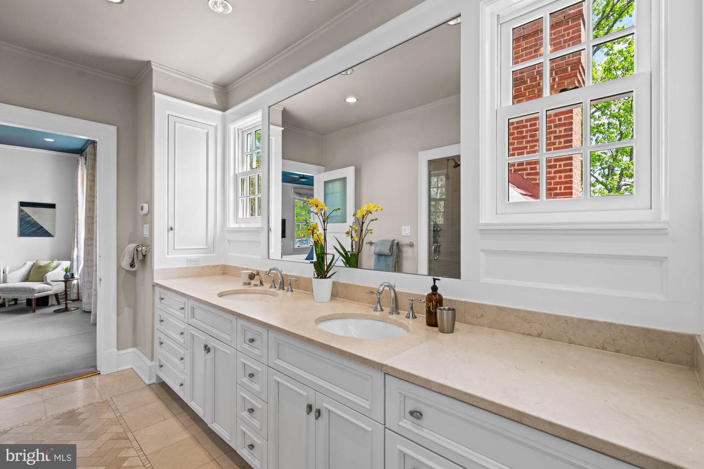 3101 HIGHLAND PL NW, WASHINGTON, District Of Columbia 20008, 6 Bedrooms Bedrooms, ,4 BathroomsBathrooms,Residential,For sale,3101 HIGHLAND PL NW,DCDC2198946 MLS # DCDC2198946