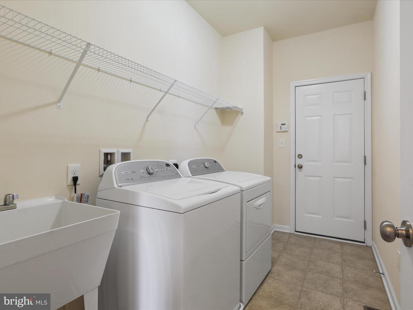 13848 BARRYMORE CT, GAINESVILLE, Virginia 20155, 4 Bedrooms Bedrooms, ,3 BathroomsBathrooms,Residential,For sale,13848 BARRYMORE CT,VAPW2093912 MLS # VAPW2093912