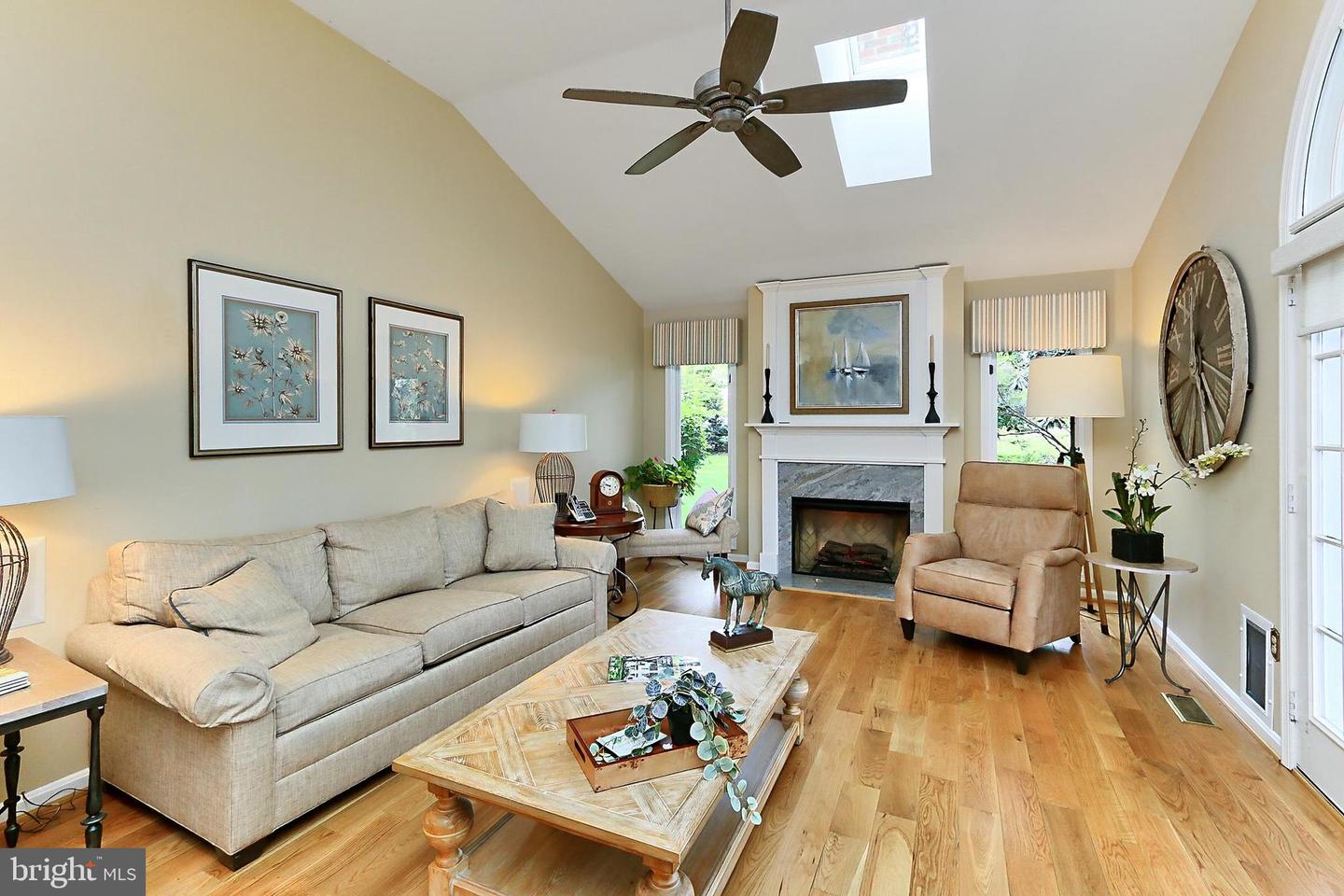 12921 OAK LAWN PL, OAK HILL, Virginia 20171, 4 Bedrooms Bedrooms, ,3 BathroomsBathrooms,Residential,For sale,12921 OAK LAWN PL,VAFX2238634 MLS # VAFX2238634