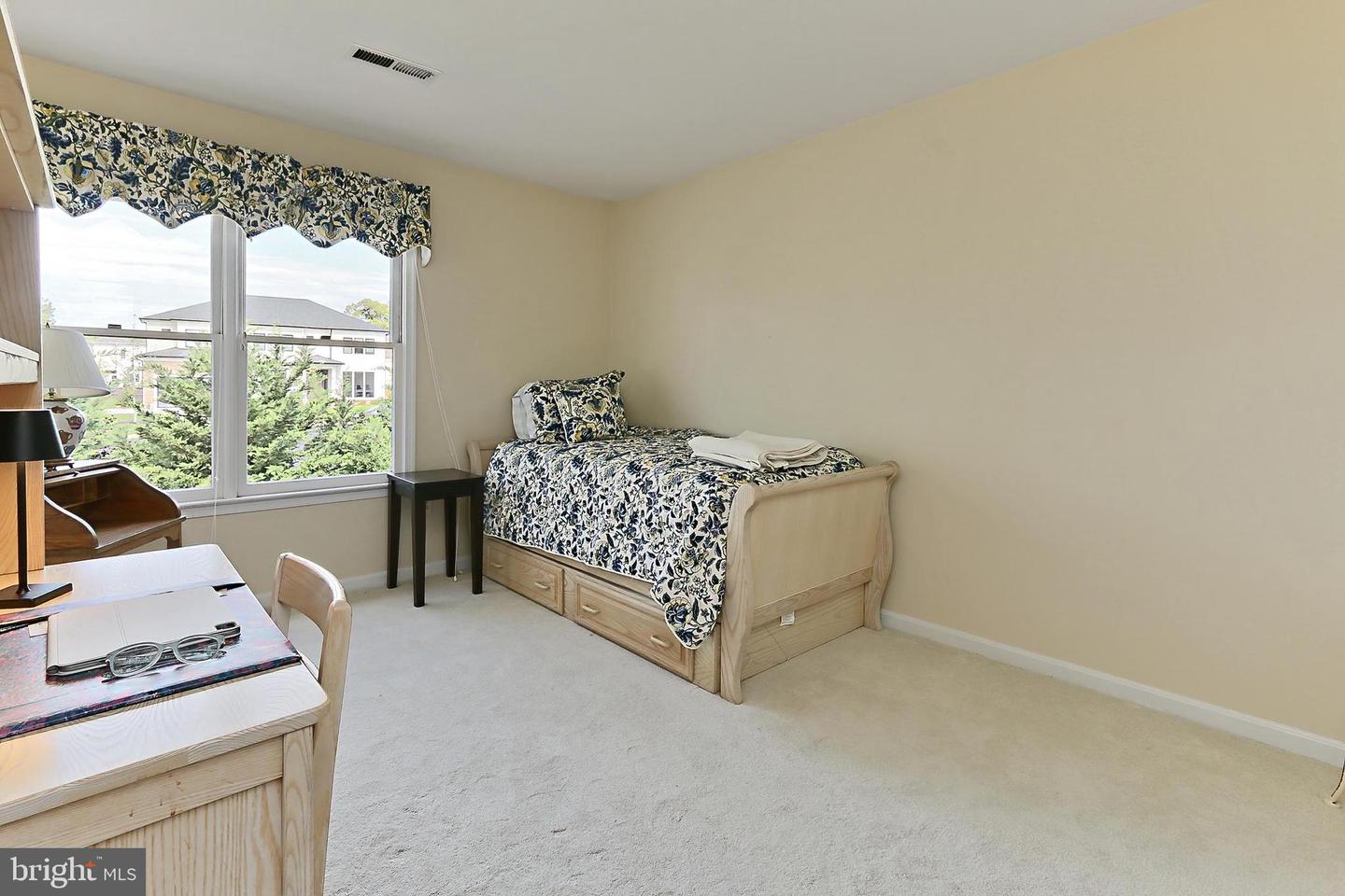 12921 OAK LAWN PL, OAK HILL, Virginia 20171, 4 Bedrooms Bedrooms, ,3 BathroomsBathrooms,Residential,For sale,12921 OAK LAWN PL,VAFX2238634 MLS # VAFX2238634