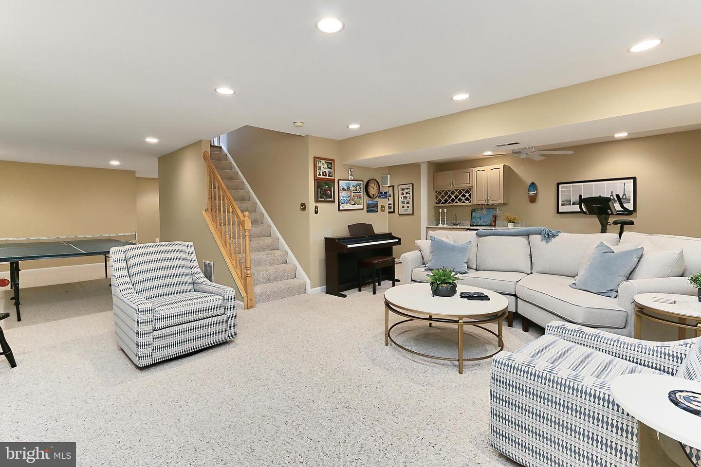 12921 OAK LAWN PL, OAK HILL, Virginia 20171, 4 Bedrooms Bedrooms, ,3 BathroomsBathrooms,Residential,For sale,12921 OAK LAWN PL,VAFX2238634 MLS # VAFX2238634