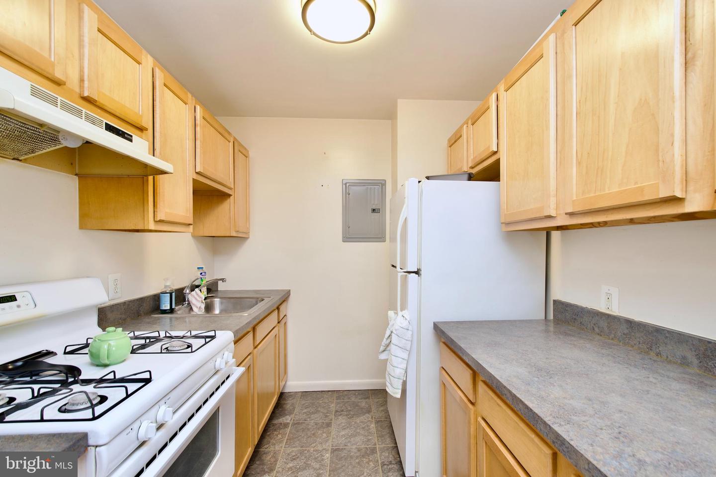 2845 DENVER ST SE #204, WASHINGTON, District Of Columbia 20020, 1 Bedroom Bedrooms, ,1 BathroomBathrooms,Residential,For sale,2845 DENVER ST SE #204,DCDC2199244 MLS # DCDC2199244