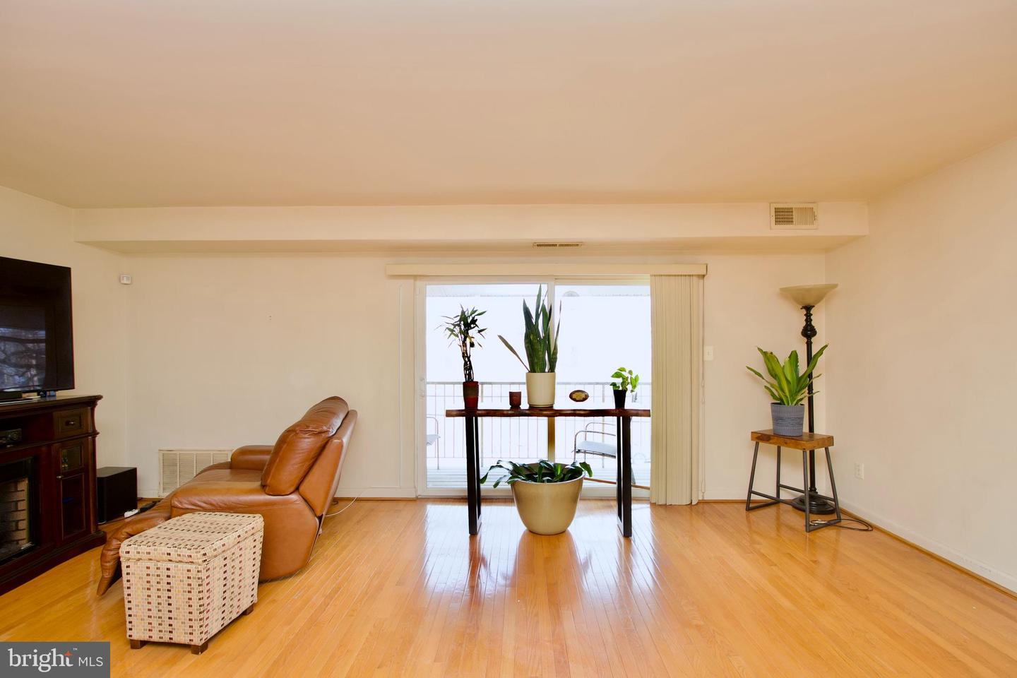 2845 DENVER ST SE #204, WASHINGTON, District Of Columbia 20020, 1 Bedroom Bedrooms, ,1 BathroomBathrooms,Residential,For sale,2845 DENVER ST SE #204,DCDC2199244 MLS # DCDC2199244