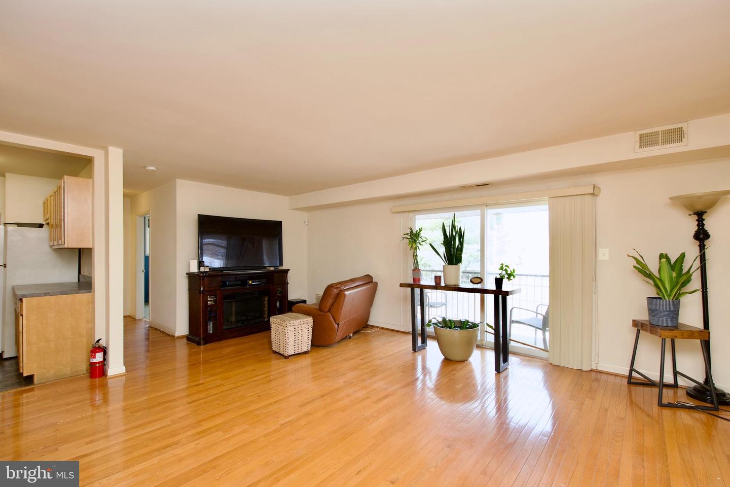 2845 DENVER ST SE #204, WASHINGTON, District Of Columbia 20020, 1 Bedroom Bedrooms, ,1 BathroomBathrooms,Residential,For sale,2845 DENVER ST SE #204,DCDC2199244 MLS # DCDC2199244