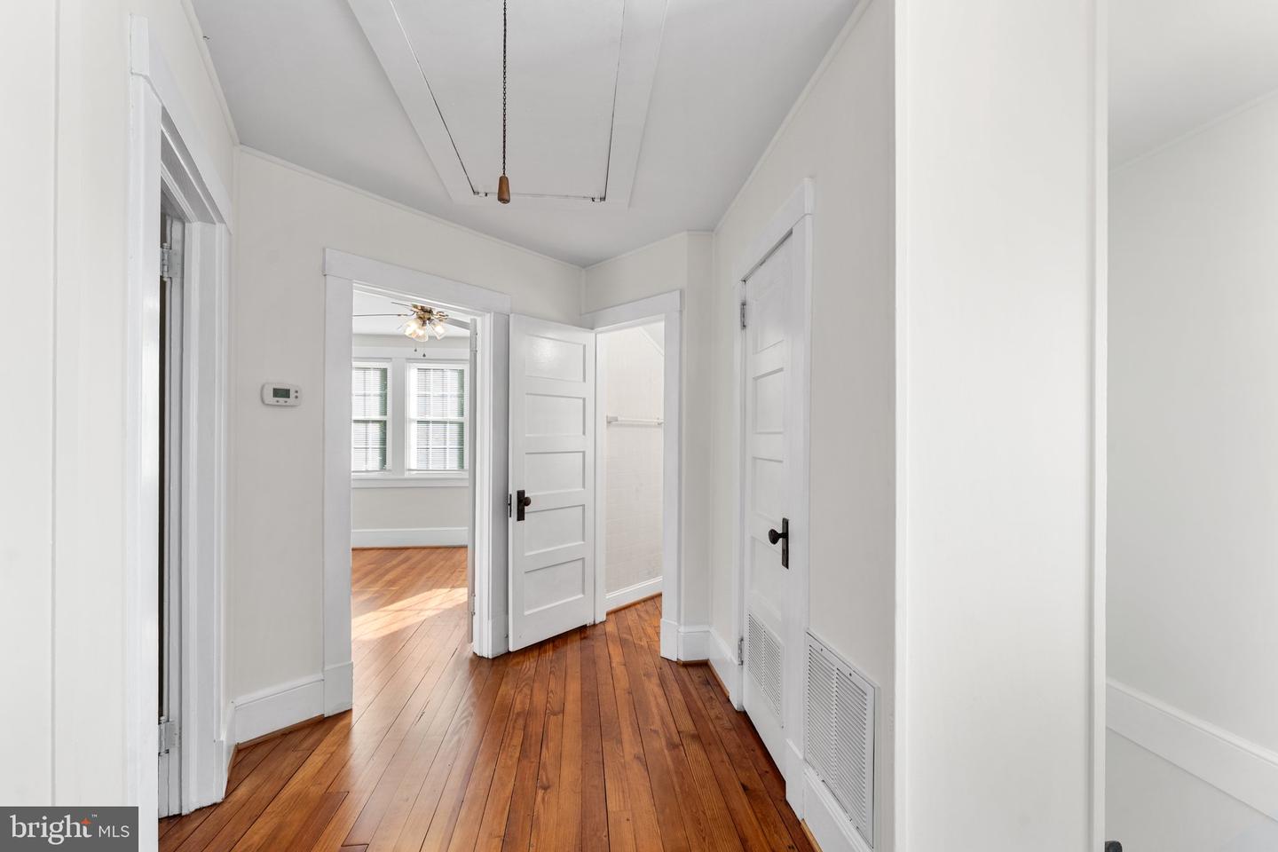819 ESSEX ST, TAPPAHANNOCK, Virginia 22560, 4 Bedrooms Bedrooms, 7 Rooms Rooms,2 BathroomsBathrooms,Residential,For sale,819 ESSEX ST,VAES2000874 MLS # VAES2000874