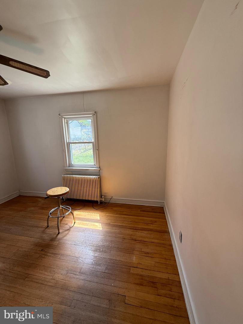 1127 45TH PL SE, WASHINGTON, District Of Columbia 20019, 5 Bedrooms Bedrooms, ,1 BathroomBathrooms,Residential,For sale,1127 45TH PL SE,DCDC2199262 MLS # DCDC2199262