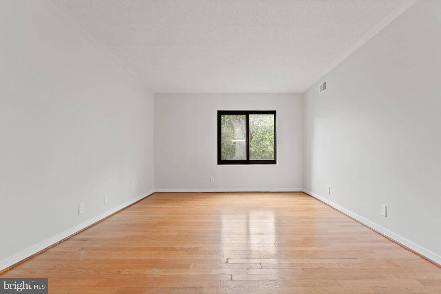 203 YOAKUM PKWY #603, ALEXANDRIA, Virginia 22304, 2 Bedrooms Bedrooms, ,2 BathroomsBathrooms,Residential,For sale,203 YOAKUM PKWY #603,VAAX2045032 MLS # VAAX2045032