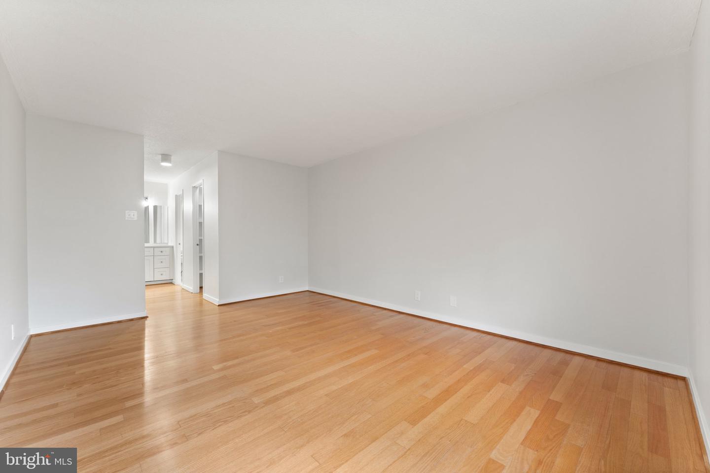 203 YOAKUM PKWY #603, ALEXANDRIA, Virginia 22304, 2 Bedrooms Bedrooms, ,2 BathroomsBathrooms,Residential,For sale,203 YOAKUM PKWY #603,VAAX2045032 MLS # VAAX2045032