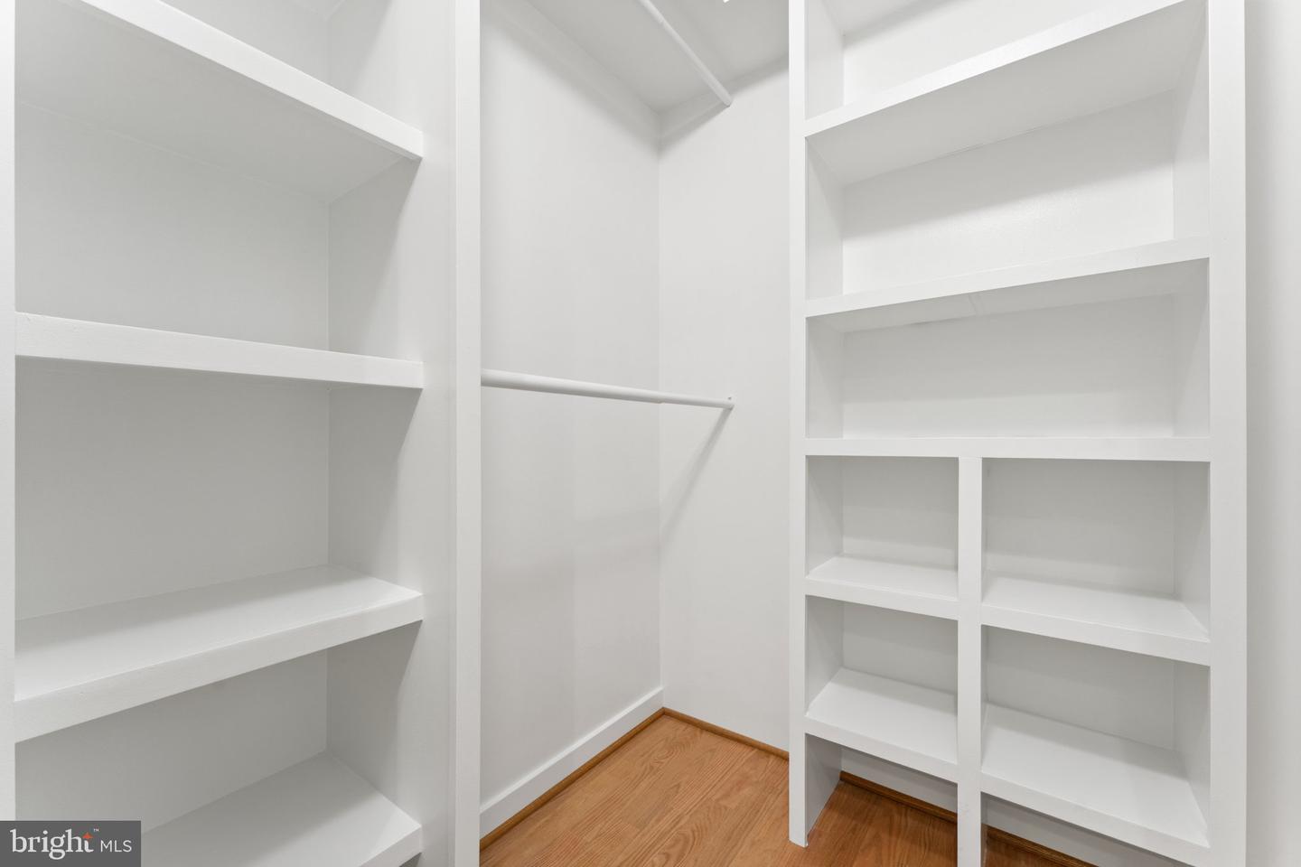 203 YOAKUM PKWY #603, ALEXANDRIA, Virginia 22304, 2 Bedrooms Bedrooms, ,2 BathroomsBathrooms,Residential,For sale,203 YOAKUM PKWY #603,VAAX2045032 MLS # VAAX2045032