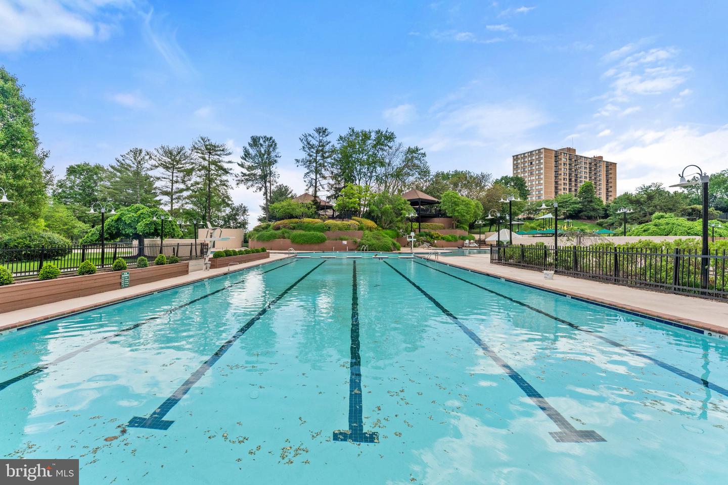 203 YOAKUM PKWY #603, ALEXANDRIA, Virginia 22304, 2 Bedrooms Bedrooms, ,2 BathroomsBathrooms,Residential,For sale,203 YOAKUM PKWY #603,VAAX2045032 MLS # VAAX2045032