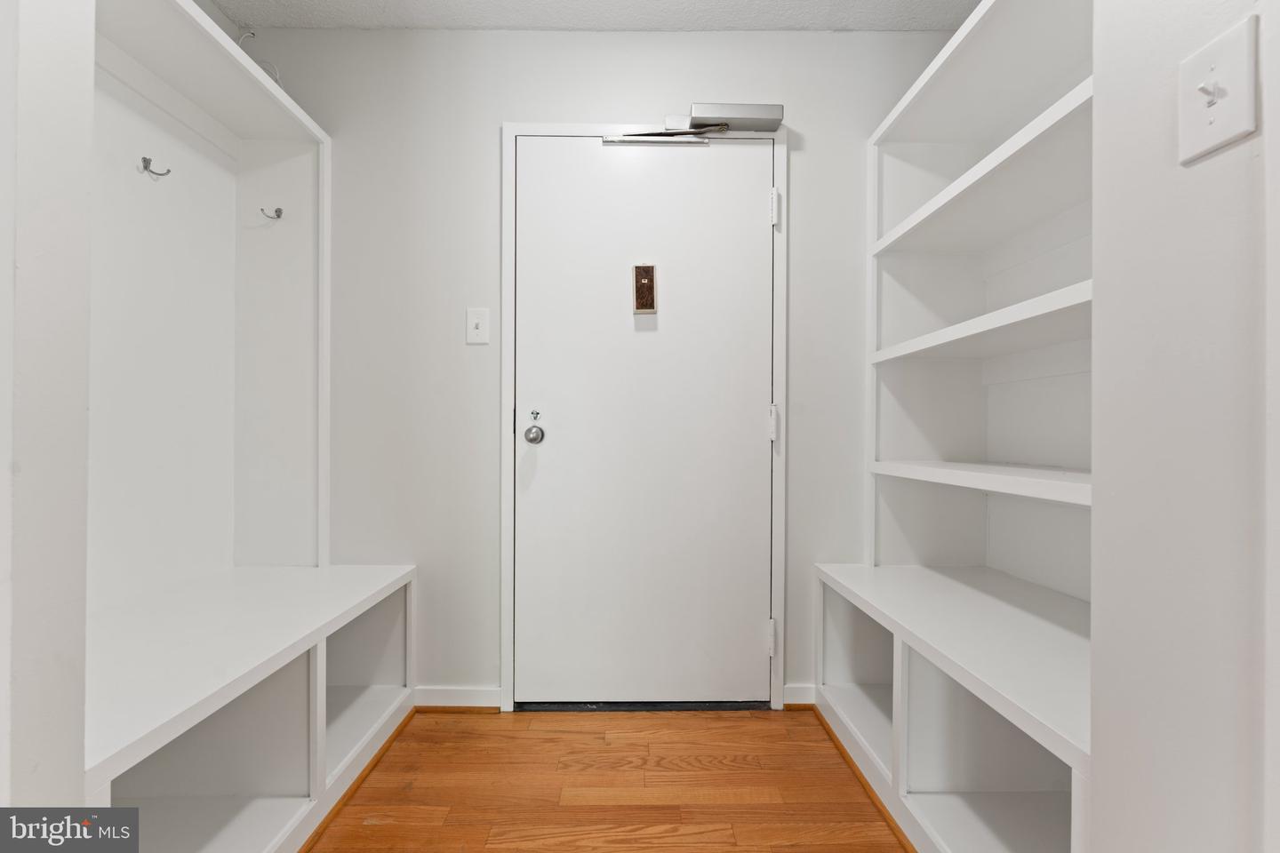 203 YOAKUM PKWY #603, ALEXANDRIA, Virginia 22304, 2 Bedrooms Bedrooms, ,2 BathroomsBathrooms,Residential,For sale,203 YOAKUM PKWY #603,VAAX2045032 MLS # VAAX2045032