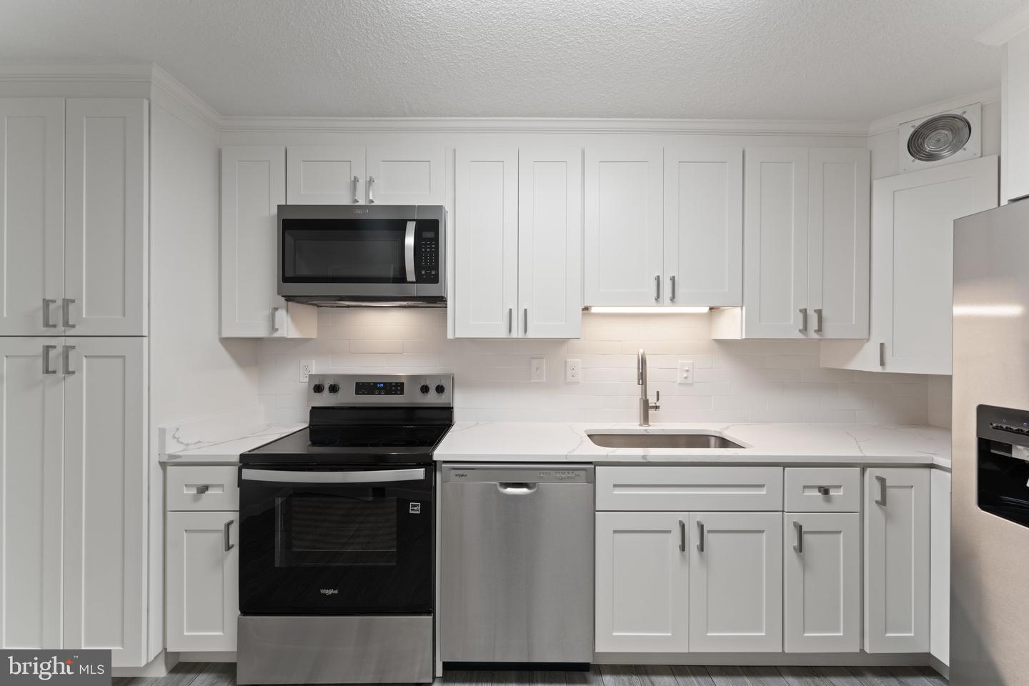 203 YOAKUM PKWY #603, ALEXANDRIA, Virginia 22304, 2 Bedrooms Bedrooms, ,2 BathroomsBathrooms,Residential,For sale,203 YOAKUM PKWY #603,VAAX2045032 MLS # VAAX2045032