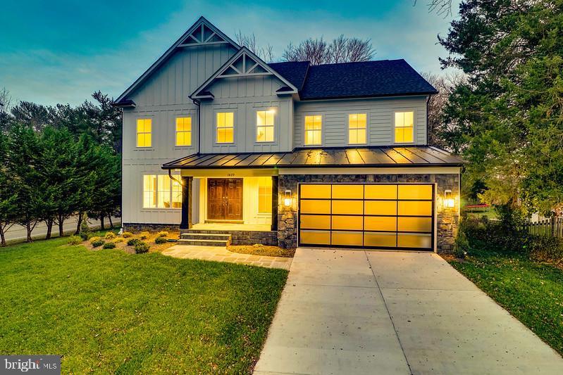 1829 GRIFFITH RD, FALLS CHURCH, Virginia 22043, 6 Bedrooms Bedrooms, 14 Rooms Rooms,5 BathroomsBathrooms,Residential,For sale,1829 GRIFFITH RD,VAFX2238784 MLS # VAFX2238784