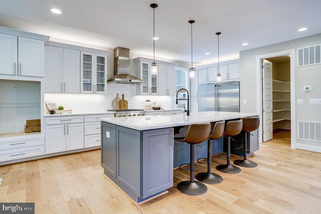 1829 GRIFFITH RD, FALLS CHURCH, Virginia 22043, 6 Bedrooms Bedrooms, 14 Rooms Rooms,5 BathroomsBathrooms,Residential,For sale,1829 GRIFFITH RD,VAFX2238784 MLS # VAFX2238784
