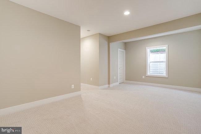 1829 GRIFFITH RD, FALLS CHURCH, Virginia 22043, 6 Bedrooms Bedrooms, 14 Rooms Rooms,5 BathroomsBathrooms,Residential,For sale,1829 GRIFFITH RD,VAFX2238784 MLS # VAFX2238784