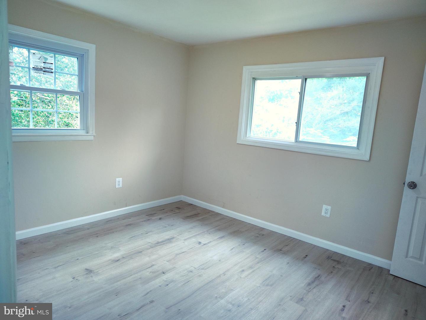 1912 RICHMOND AVE, WOODBRIDGE, Virginia 22191, 5 Bedrooms Bedrooms, ,2 BathroomsBathrooms,Residential,For sale,1912 RICHMOND AVE,VAPW2094040 MLS # VAPW2094040
