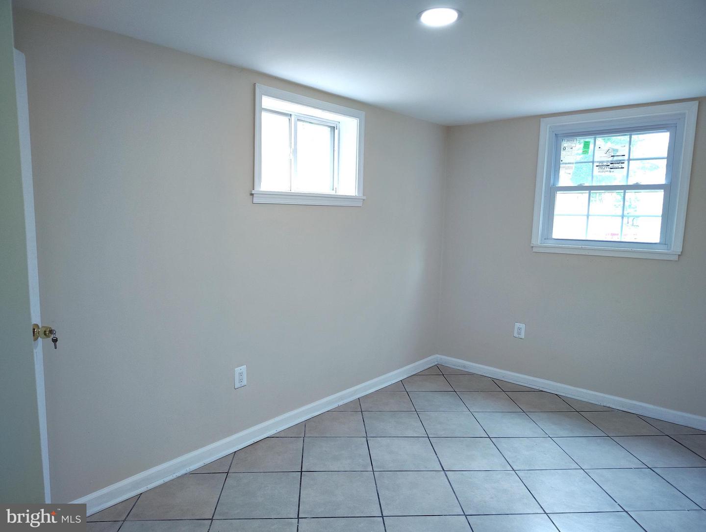 1912 RICHMOND AVE, WOODBRIDGE, Virginia 22191, 5 Bedrooms Bedrooms, ,2 BathroomsBathrooms,Residential,For sale,1912 RICHMOND AVE,VAPW2094040 MLS # VAPW2094040