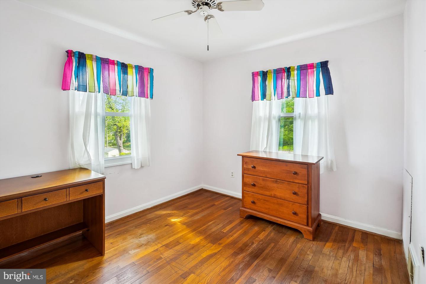 2001 ROLLINS DR, ALEXANDRIA, Virginia 22307, 3 Bedrooms Bedrooms, ,1 BathroomBathrooms,Residential,For sale,2001 ROLLINS DR,VAFX2238774 MLS # VAFX2238774