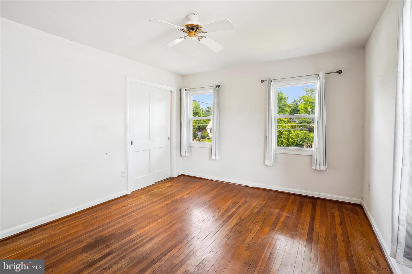 2001 ROLLINS DR, ALEXANDRIA, Virginia 22307, 3 Bedrooms Bedrooms, ,1 BathroomBathrooms,Residential,For sale,2001 ROLLINS DR,VAFX2238774 MLS # VAFX2238774