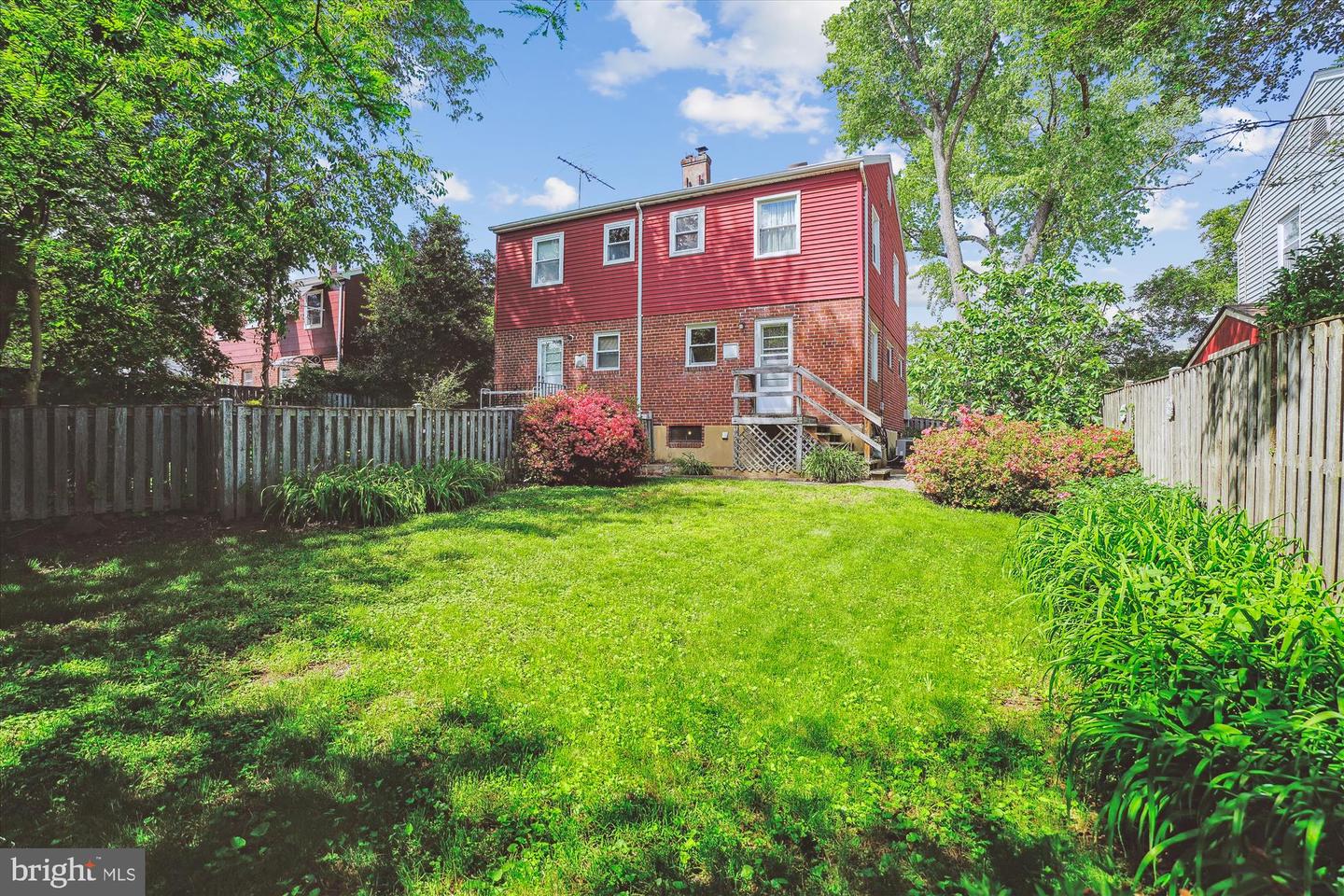 2001 ROLLINS DR, ALEXANDRIA, Virginia 22307, 3 Bedrooms Bedrooms, ,1 BathroomBathrooms,Residential,For sale,2001 ROLLINS DR,VAFX2238774 MLS # VAFX2238774