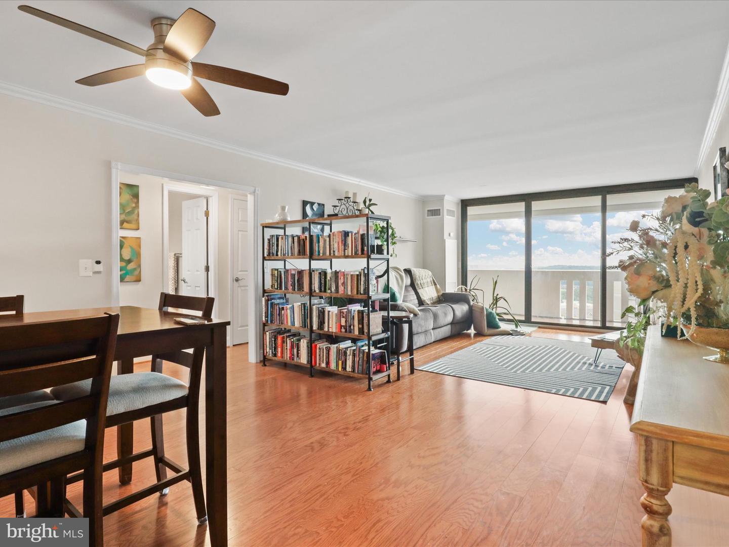 6101 EDSALL RD #1705, ALEXANDRIA, Virginia 22304, 2 Bedrooms Bedrooms, ,2 BathroomsBathrooms,Residential,For sale,6101 EDSALL RD #1705,VAAX2045006 MLS # VAAX2045006
