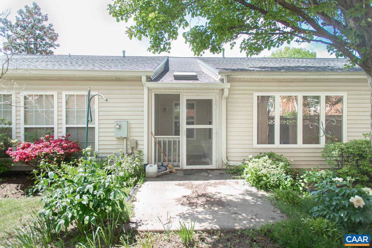 1436 LILAC CT, CHARLOTTESVILLE, Virginia 22901, 2 Bedrooms Bedrooms, ,1 BathroomBathrooms,Residential,For sale,1436 LILAC CT,664147 MLS # 664147