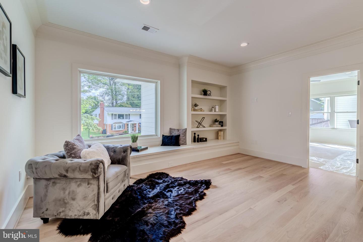 506 KINGSLEY RD, VIENNA, Virginia 22180, 6 Bedrooms Bedrooms, ,6 BathroomsBathrooms,Residential,For sale,506 KINGSLEY RD,VAFX2239030 MLS # VAFX2239030