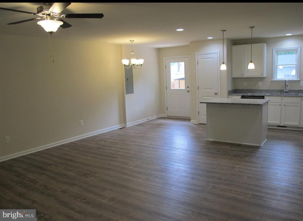 520 GLEBE RD S, MONTROSS, Virginia 22520, 3 Bedrooms Bedrooms, ,2 BathroomsBathrooms,Residential,For sale,520 GLEBE RD S,VAWE2008862 MLS # VAWE2008862