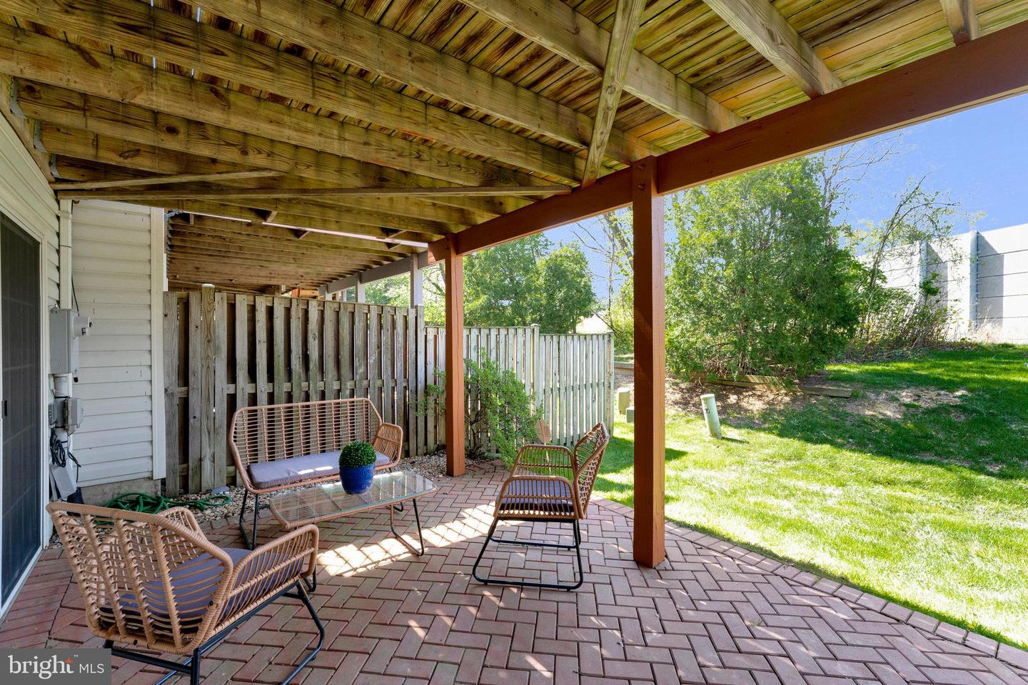 2749 CEDAR CROSSING LN, VIENNA, Virginia 22180, 3 Bedrooms Bedrooms, ,2 BathroomsBathrooms,Residential,For sale,2749 CEDAR CROSSING LN,VAFX2239074 MLS # VAFX2239074