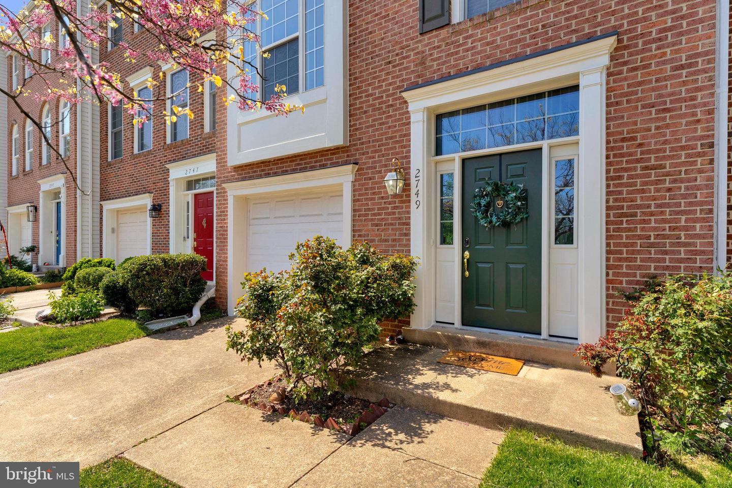 2749 CEDAR CROSSING LN, VIENNA, Virginia 22180, 3 Bedrooms Bedrooms, ,2 BathroomsBathrooms,Residential,For sale,2749 CEDAR CROSSING LN,VAFX2239074 MLS # VAFX2239074