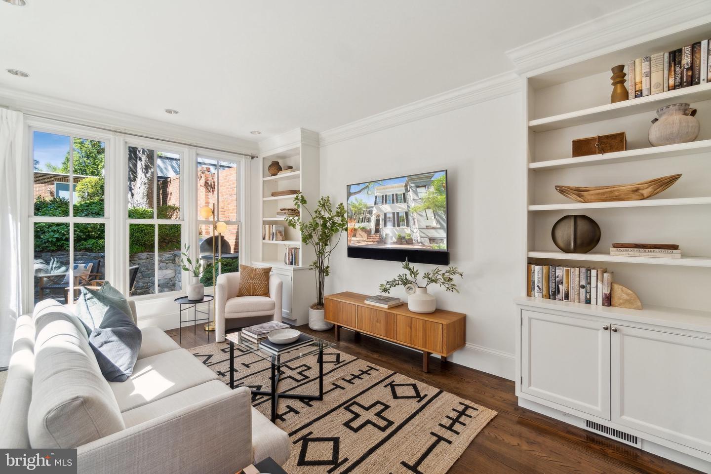 3257 O ST NW, WASHINGTON, District Of Columbia 20007, 4 Bedrooms Bedrooms, ,3 BathroomsBathrooms,Residential,For sale,3257 O ST NW,DCDC2199400 MLS # DCDC2199400