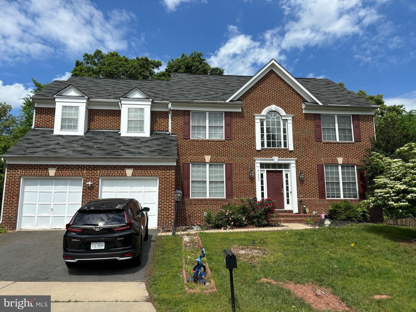21959 TRACTION PL, STERLING, Virginia 20164, 4 Bedrooms Bedrooms, ,3 BathroomsBathrooms,Residential,For sale,21959 TRACTION PL,VALO2095752 MLS # VALO2095752