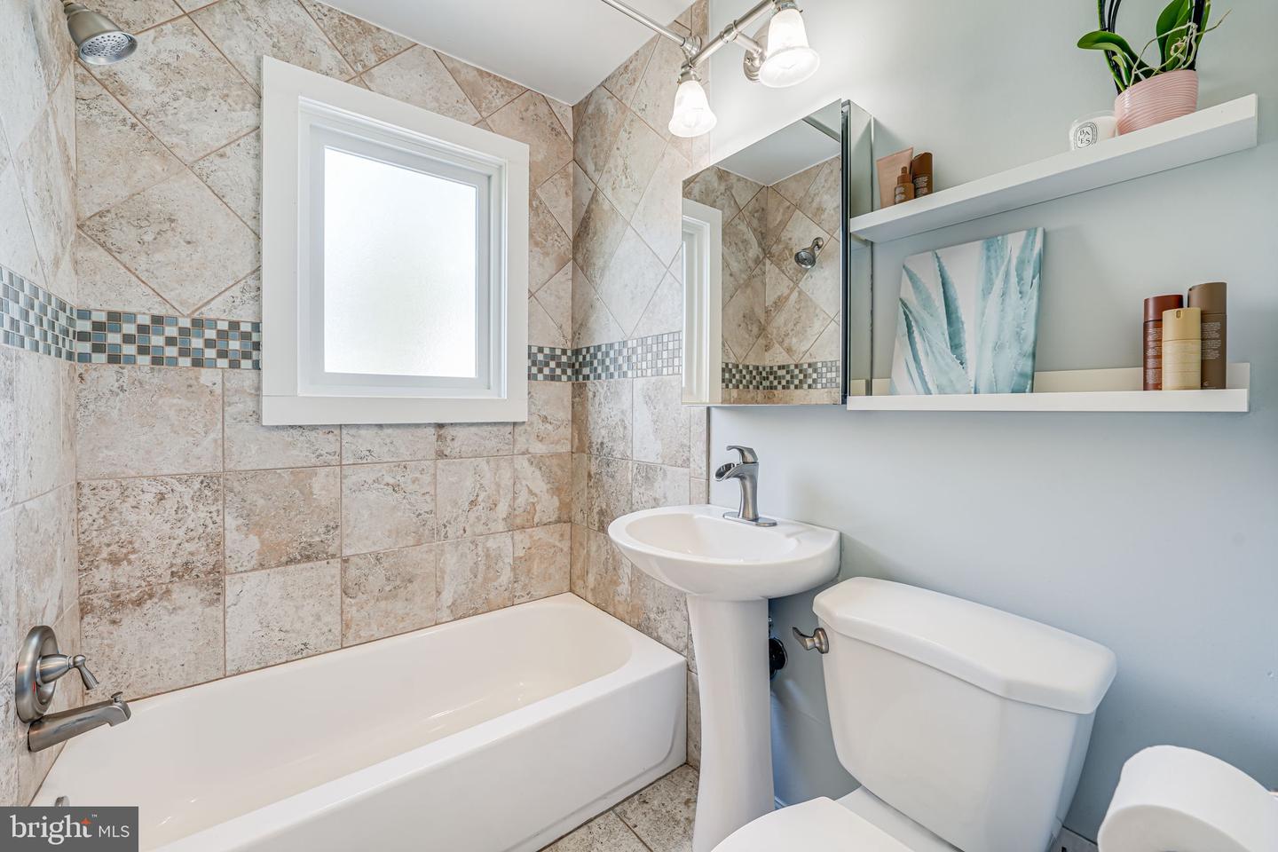236 NICHOLSON ST NE, WASHINGTON, District Of Columbia 20011, 2 Bedrooms Bedrooms, ,2 BathroomsBathrooms,Residential,For sale,236 NICHOLSON ST NE,DCDC2199408 MLS # DCDC2199408