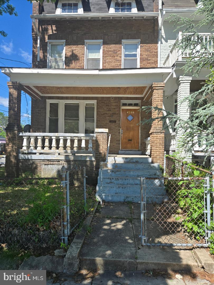 4700 5TH ST NW, WASHINGTON, District Of Columbia 20011, 4 Bedrooms Bedrooms, ,2 BathroomsBathrooms,Residential,For sale,4700 5TH ST NW,DCDC2199410 MLS # DCDC2199410
