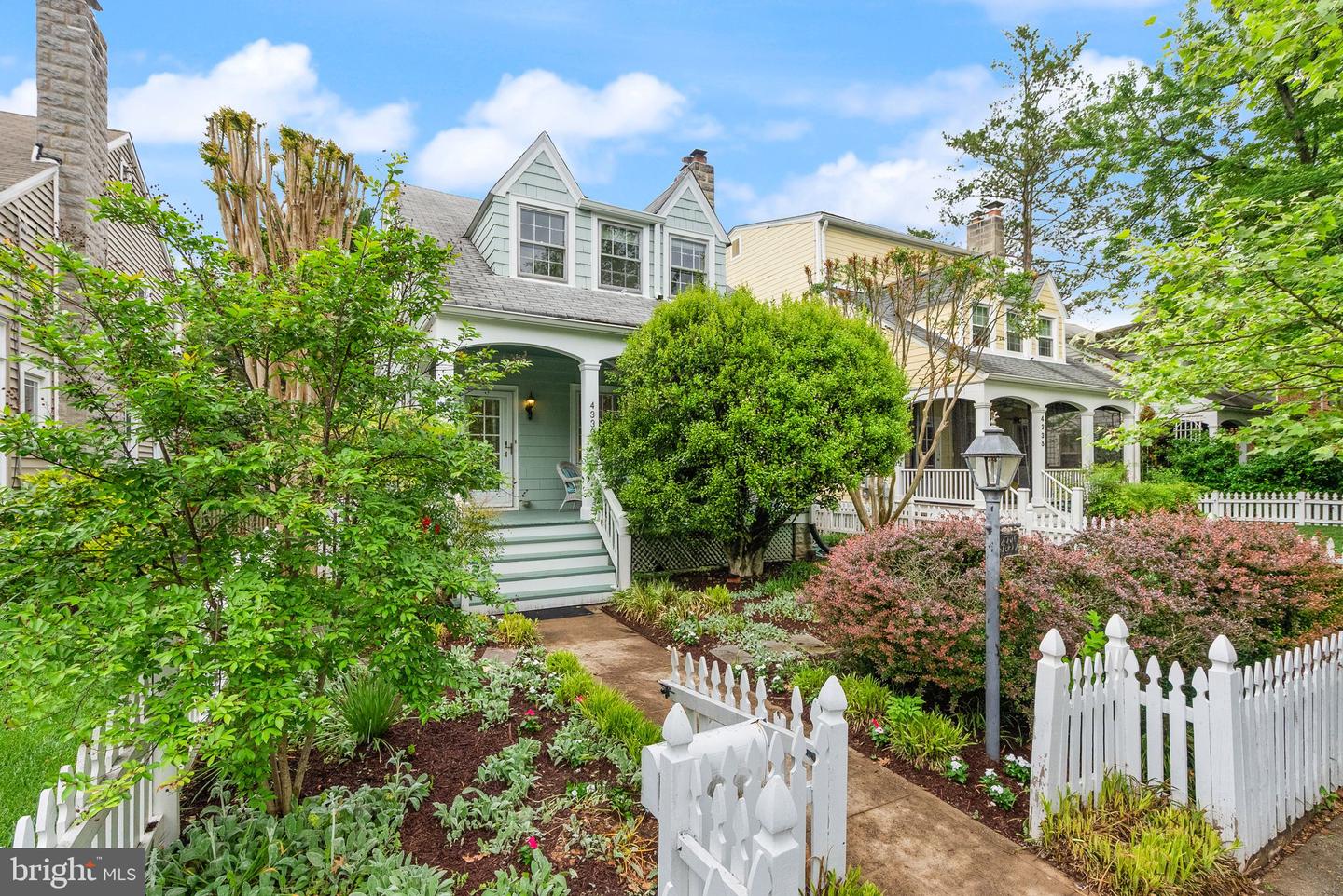 4339 BRANDYWINE ST NW, WASHINGTON, District Of Columbia 20016, 4 Bedrooms Bedrooms, ,3 BathroomsBathrooms,Residential,For sale,4339 BRANDYWINE ST NW,DCDC2199420 MLS # DCDC2199420