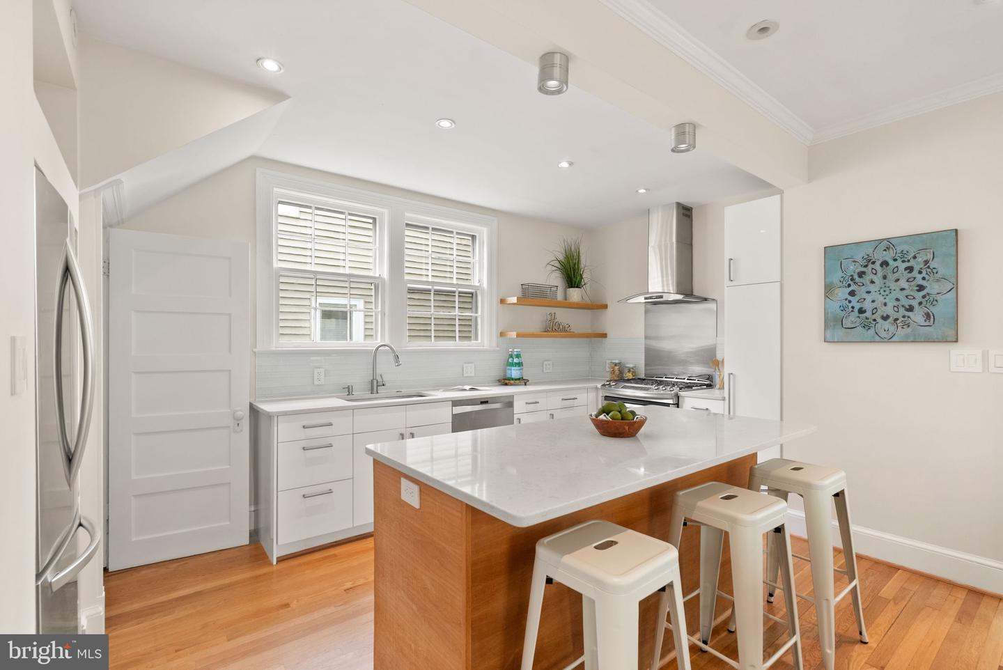 4339 BRANDYWINE ST NW, WASHINGTON, District Of Columbia 20016, 4 Bedrooms Bedrooms, ,3 BathroomsBathrooms,Residential,For sale,4339 BRANDYWINE ST NW,DCDC2199420 MLS # DCDC2199420