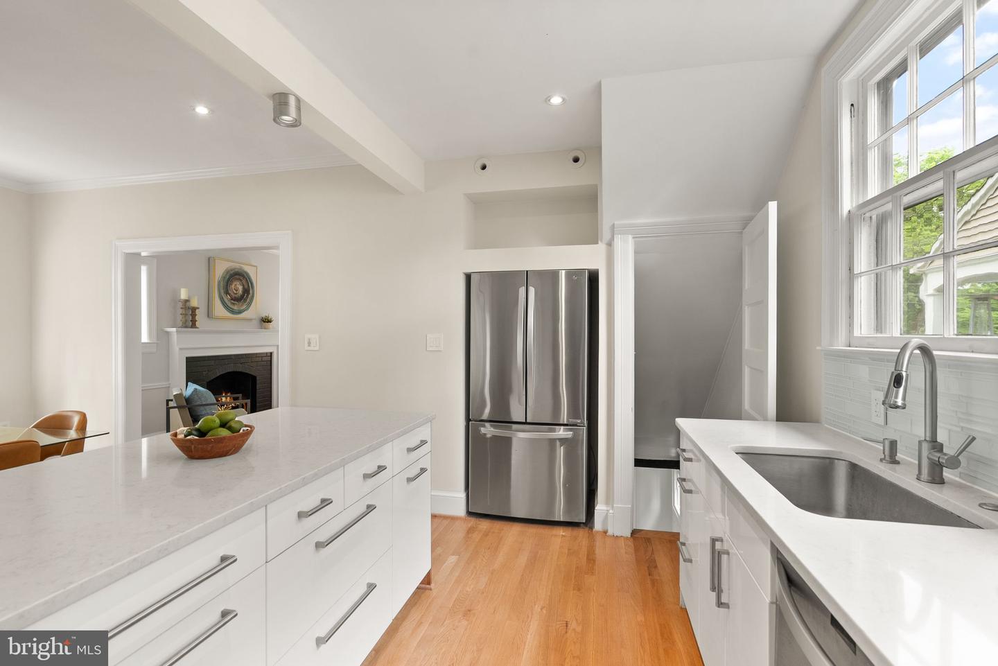 4339 BRANDYWINE ST NW, WASHINGTON, District Of Columbia 20016, 4 Bedrooms Bedrooms, ,3 BathroomsBathrooms,Residential,For sale,4339 BRANDYWINE ST NW,DCDC2199420 MLS # DCDC2199420