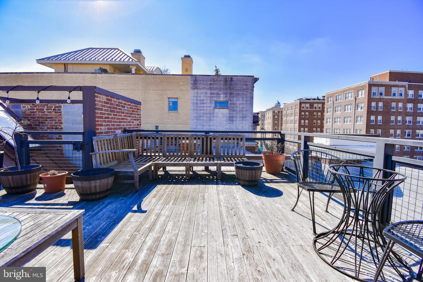 1830 COLUMBIA RD NW, WASHINGTON, District Of Columbia 20009, 4 Bedrooms Bedrooms, ,4 BathroomsBathrooms,Residential,For sale,1830 COLUMBIA RD NW,DCDC2199434 MLS # DCDC2199434