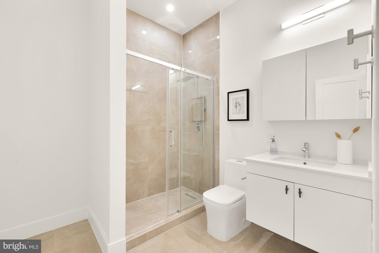 1001 RHODE ISLAND AVE NE #101, WASHINGTON, District Of Columbia 20018, 2 Bedrooms Bedrooms, ,2 BathroomsBathrooms,Residential,For sale,1001 RHODE ISLAND AVE NE #101,DCDC2199328 MLS # DCDC2199328