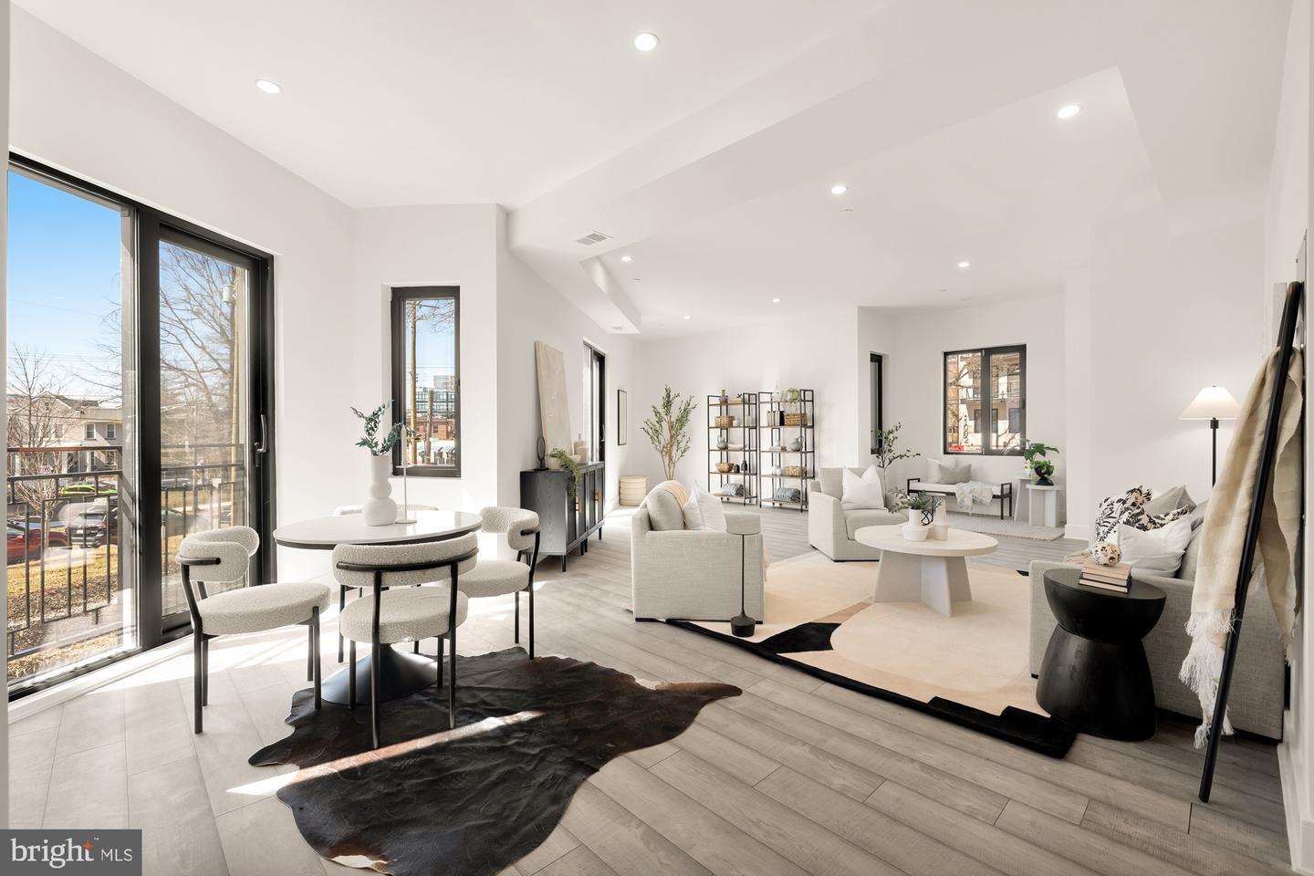 1001 RHODE ISLAND AVE NE #101, WASHINGTON, District Of Columbia 20018, 2 Bedrooms Bedrooms, ,2 BathroomsBathrooms,Residential,For sale,1001 RHODE ISLAND AVE NE #101,DCDC2199328 MLS # DCDC2199328