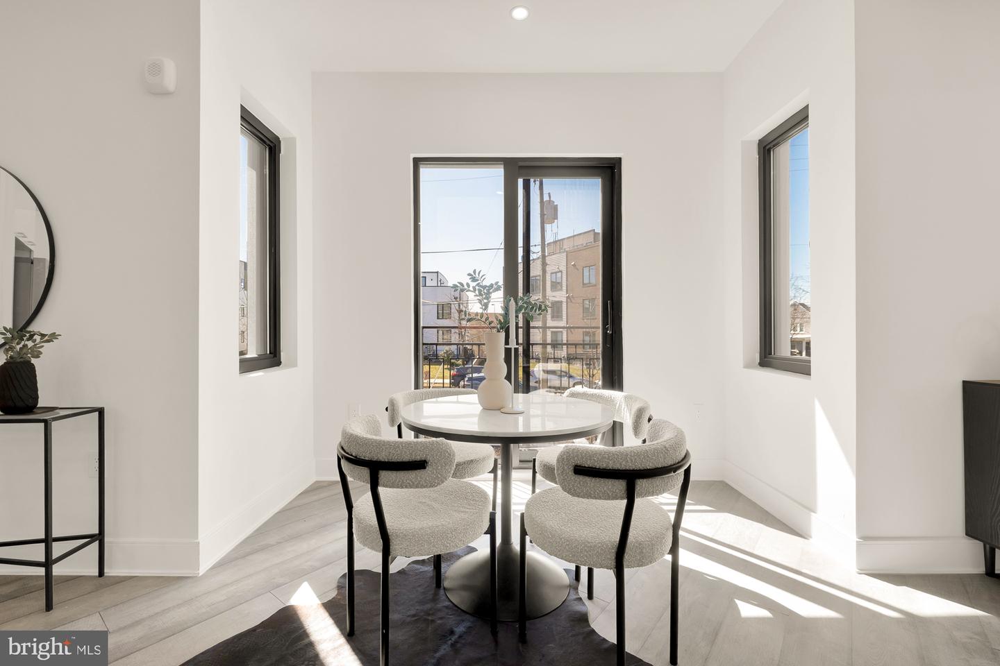 1001 RHODE ISLAND AVE NE #101, WASHINGTON, District Of Columbia 20018, 2 Bedrooms Bedrooms, ,2 BathroomsBathrooms,Residential,For sale,1001 RHODE ISLAND AVE NE #101,DCDC2199328 MLS # DCDC2199328
