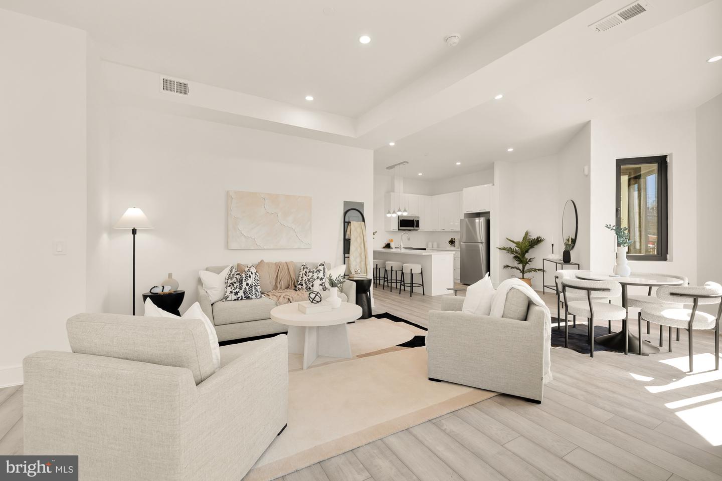1001 RHODE ISLAND AVE NE #101, WASHINGTON, District Of Columbia 20018, 2 Bedrooms Bedrooms, ,2 BathroomsBathrooms,Residential,For sale,1001 RHODE ISLAND AVE NE #101,DCDC2199328 MLS # DCDC2199328