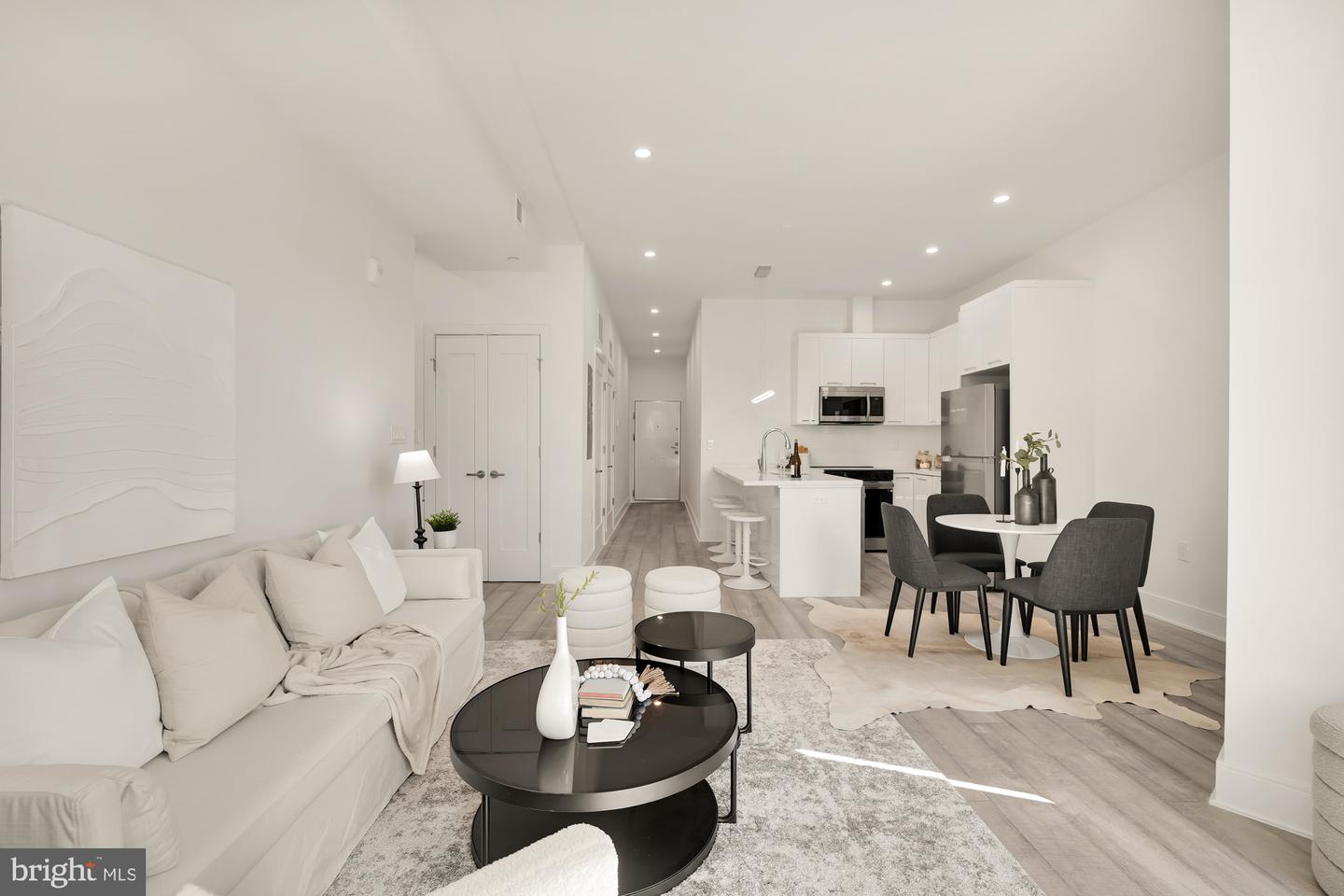1001 RHODE ISLAND AVE NE #201, WASHINGTON, District Of Columbia 20018, 2 Bedrooms Bedrooms, ,2 BathroomsBathrooms,Residential,For sale,1001 RHODE ISLAND AVE NE #201,DCDC2199330 MLS # DCDC2199330