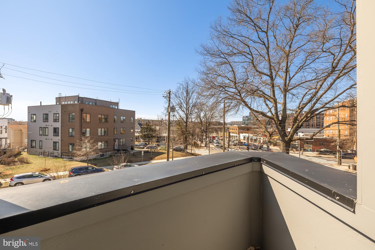 1001 RHODE ISLAND AVE NE #201, WASHINGTON, District Of Columbia 20018, 2 Bedrooms Bedrooms, ,2 BathroomsBathrooms,Residential,For sale,1001 RHODE ISLAND AVE NE #201,DCDC2199330 MLS # DCDC2199330